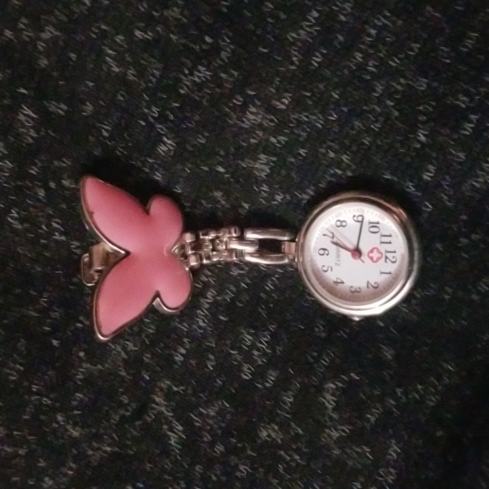 Cute watch - Picture 2 of 2